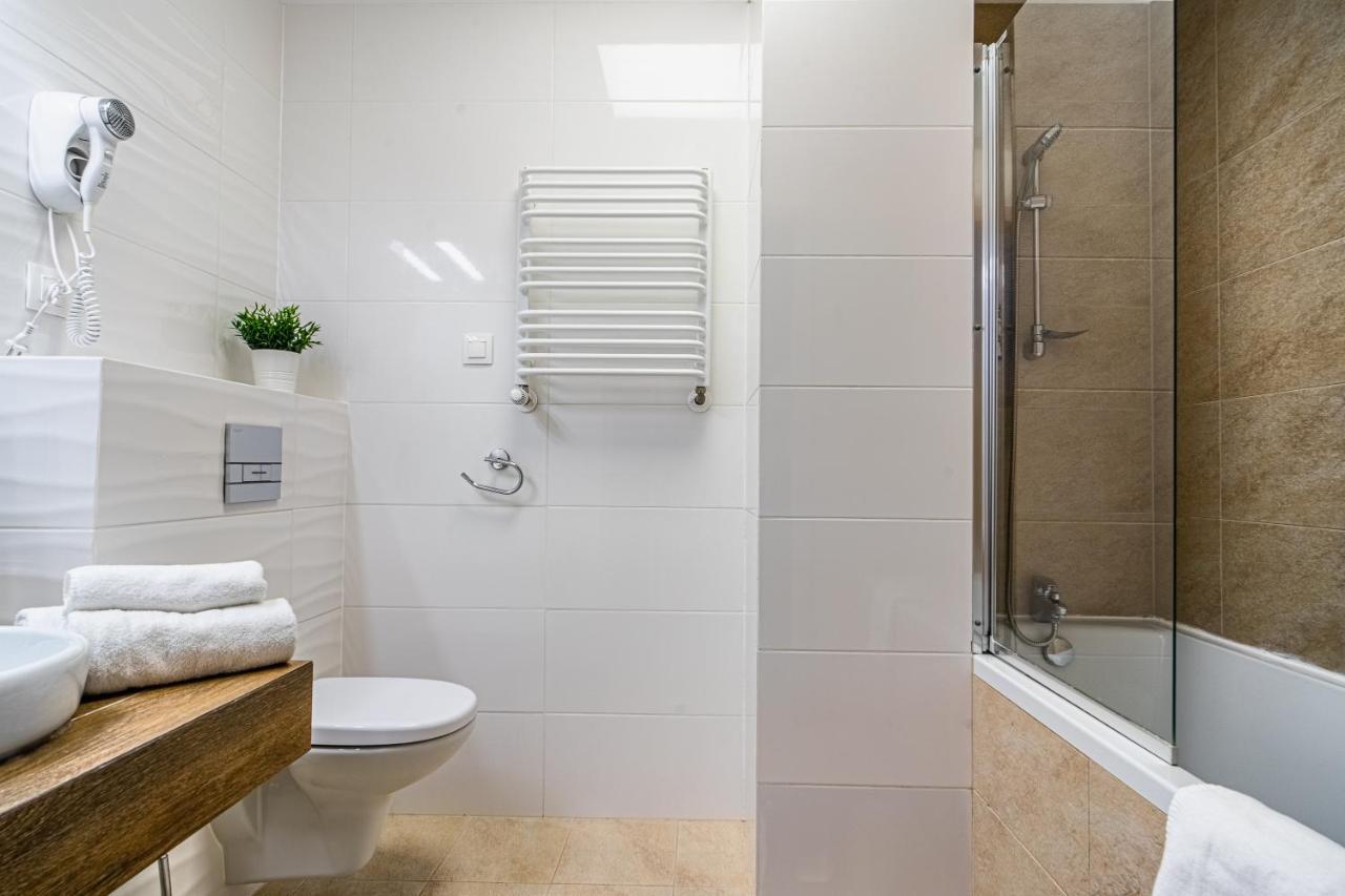 Varsovla Apartments Kültér fotó